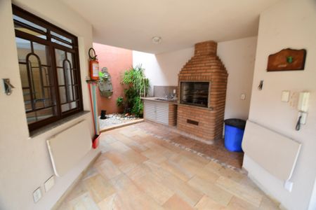 Casa para alugar com 488m², 4 quartos e 4 vagasChurrasqueira