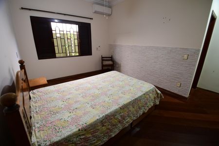 Casa para alugar com 488m², 4 quartos e 4 vagasQuarto 1 - Suíte