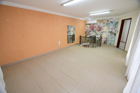 Casa para alugar com 488m², 4 quartos e 4 vagasSala 3 - Edícula