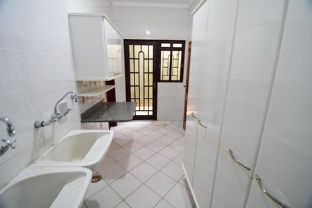 Casa para alugar com 488m², 4 quartos e 4 vagasÁrea de Serviço