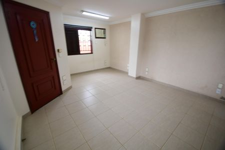 Casa para alugar com 488m², 4 quartos e 4 vagasQuarto Suíte - Edícula