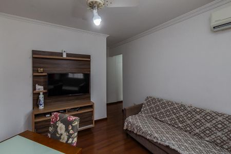 Apartamento à venda com 57m², 2 quartos e 1 vagaSala