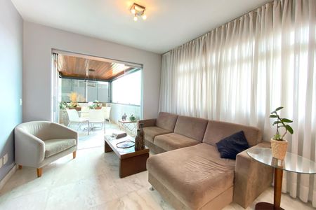 Apartamento à venda com 165m², 4 quartos e 3 vagas Apartamento à venda com 165m², 4 quartos e 3 vagasSala