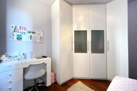 Apartamento à venda com 165m², 4 quartos e 3 vagas Apartamento à venda com 165m², 4 quartos e 3 vagasQuarto 3