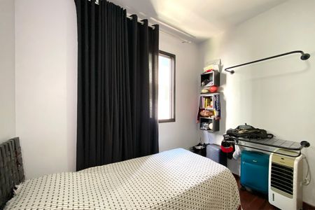 Apartamento à venda com 165m², 4 quartos e 3 vagas Apartamento à venda com 165m², 4 quartos e 3 vagasSuite 2