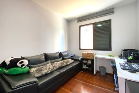Apartamento à venda com 165m², 4 quartos e 3 vagas Apartamento à venda com 165m², 4 quartos e 3 vagasQuarto 4