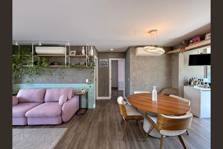 Sala de apartamento à venda com 2 quartos, 106m² em Jardim das Acacias, São Paulo