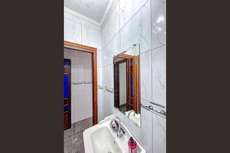 Casa à venda com 160m², 4 quartos e 2 vagasLavabo