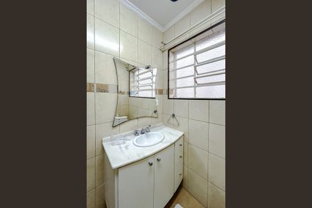 Casa à venda com 160m², 4 quartos e 2 vagasBanheiro da Suíte 1