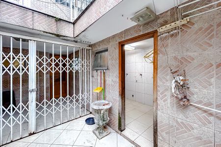 Casa à venda com 160m², 4 quartos e 2 vagasÁrea externa