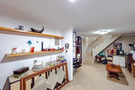 Casa à venda com 160m², 4 quartos e 2 vagasSuíte 3