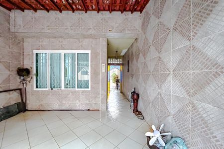 Casa à venda com 160m², 4 quartos e 2 vagasGaragem