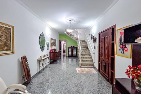 Casa à venda com 160m², 4 quartos e 2 vagasSala
