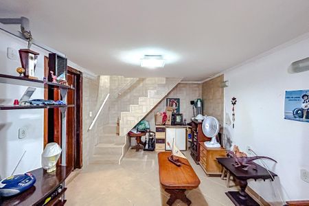 Casa à venda com 160m², 4 quartos e 2 vagasSuíte 3