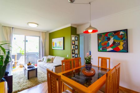 Apartamento à venda com 55m², 2 quartos e 1 vagaSala