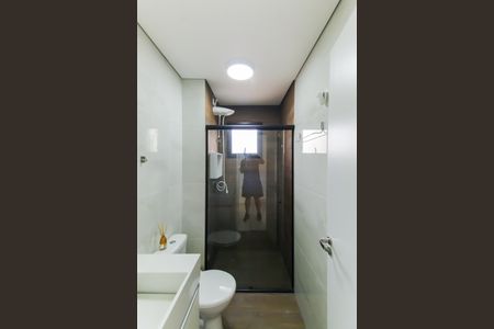 Banheiro de apartamento para alugar com 1 quarto, 33m² em Mooca, São Paulo