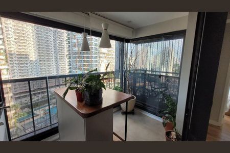 Apartamento à venda com 3 quartos, 105m² em Jardim das Acacias, São Paulo