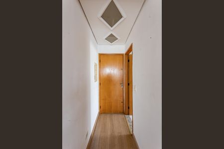 Apartamento à venda com 66m², 3 quartos e 2 vagas Apartamento à venda com 66m², 3 quartos e 2 vagasCorredor