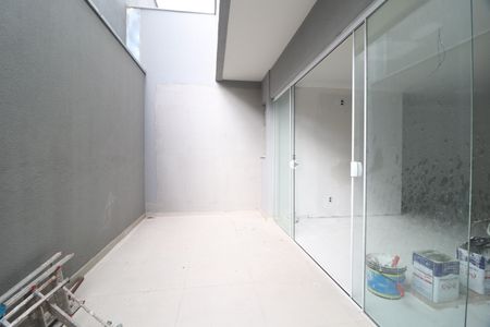 Apartamento para alugar com 58m², 2 quartos e 1 vagaÁrea de Serviço