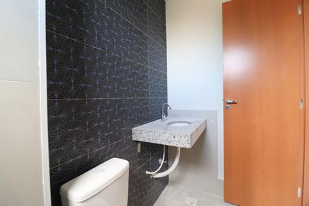 Apartamento para alugar com 58m², 2 quartos e 1 vagaBanheiro do Quarto 1