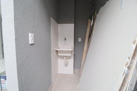 Apartamento para alugar com 58m², 2 quartos e 1 vagaÁrea de Serviço