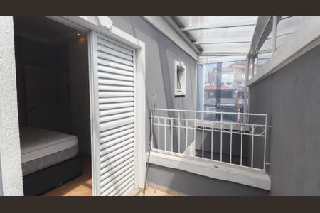 Casa de condomínio para alugar com 432m², 3 quartos e 3 vagas Casa de condomínio para alugar com 432m², 3 quartos e 3 vagasVaranda da Suíte