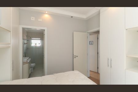 Casa de condomínio para alugar com 432m², 3 quartos e 3 vagas Casa de condomínio para alugar com 432m², 3 quartos e 3 vagasSuíte