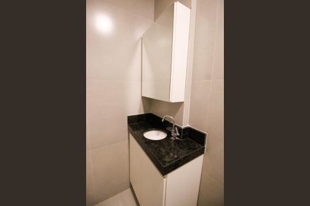 Studio - Banheiro de kitnet/studio para alugar com 1 quarto, 17m² em Santo Amaro, São Paulo
