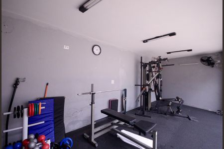 Casa à venda com 320m², 4 quartos e 4 vagasAcademia 