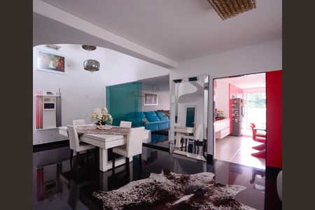 Sala de Jantar  de casa à venda com 4 quartos, 320m² em Jardim da Saúde, São Paulo