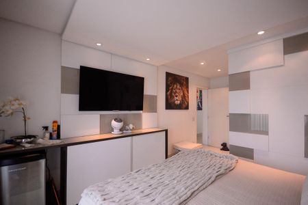 Casa à venda com 320m², 4 quartos e 4 vagasQuarto 4 - Suite