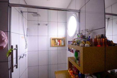 Casa à venda com 320m², 4 quartos e 4 vagasBanheiro do Quarto 3 
