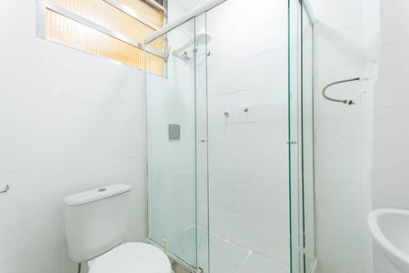 Apartamento para alugar com 82m², 2 quartos e sem vagaBanheiro