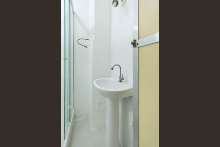 Apartamento para alugar com 82m², 2 quartos e sem vagaBanheiro