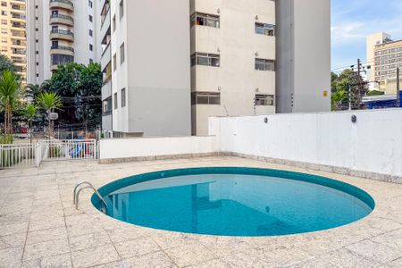 Apartamento à venda com 60m², 2 quartos e 1 vagaPiscina