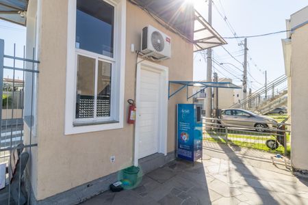 Casa de condomínio à venda com 49m², 2 quartos e 1 vagaÁrea comum