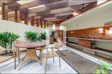 Apartamento à venda com 151m², 2 quartos e 3 vagasÁrea Comum - Churrasqueira