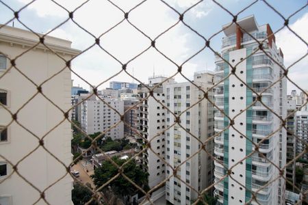 Apartamento à venda com 151m², 2 quartos e 3 vagasVista da Suíte 1