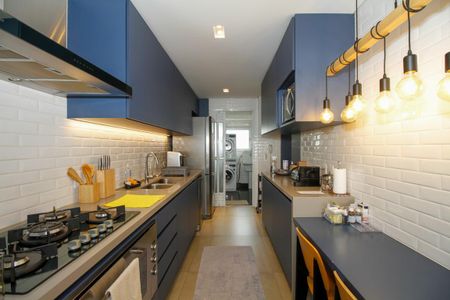 Apartamento à venda com 151m², 2 quartos e 3 vagasCozinha