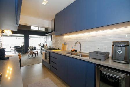 Apartamento à venda com 151m², 2 quartos e 3 vagasCozinha