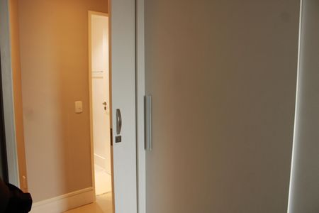 Apartamento à venda com 97m², 3 quartos e 2 vagasQuarto 2