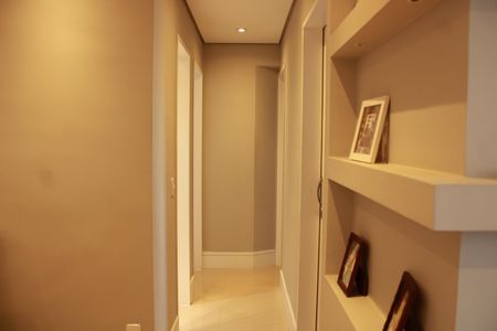 Apartamento à venda com 97m², 3 quartos e 2 vagasCorredor