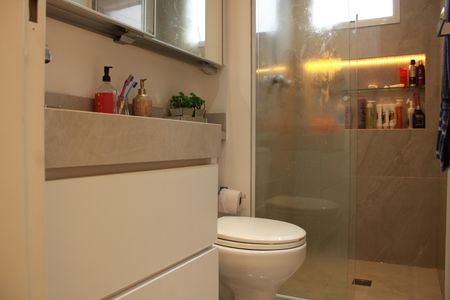 Apartamento à venda com 97m², 3 quartos e 2 vagasBanheiro da Suíte