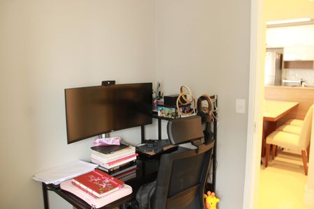 Apartamento à venda com 97m², 3 quartos e 2 vagasQuarto 2