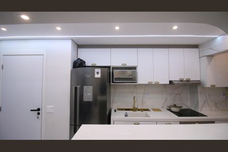 Apartamento à venda com 78m², 2 quartos e 1 vagaCozinha e Área de Serviço