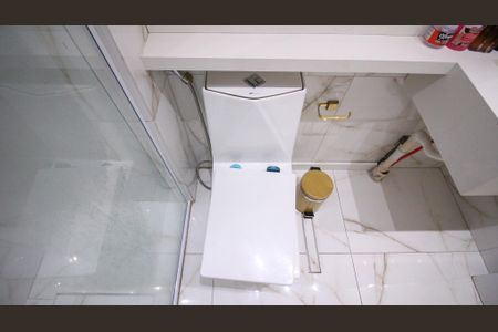 Apartamento à venda com 78m², 2 quartos e 1 vagaBanheiro 