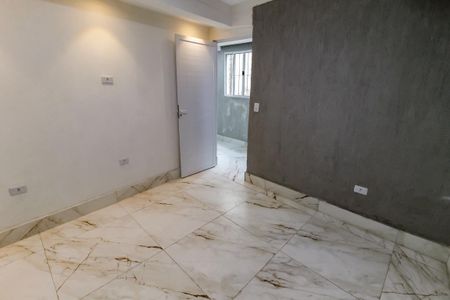 Casa para alugar com 59m², 1 quarto e 1 vagaQuarto