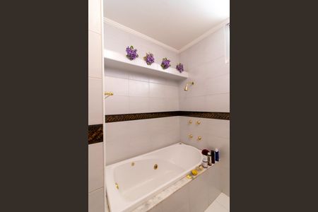 Apartamento à venda com 90m², 2 quartos e sem vaga Apartamento à venda com 90m², 2 quartos e sem vagaBanheiro