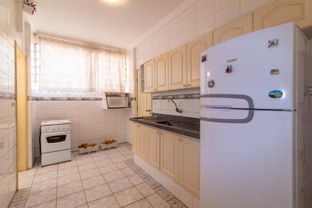 Apartamento à venda com 90m², 2 quartos e sem vaga Apartamento à venda com 90m², 2 quartos e sem vagaCozinha
