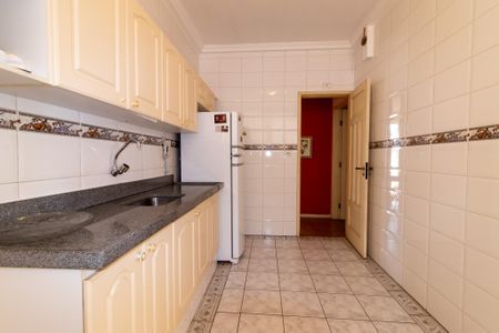 Apartamento à venda com 90m², 2 quartos e sem vaga Apartamento à venda com 90m², 2 quartos e sem vagaCozinha